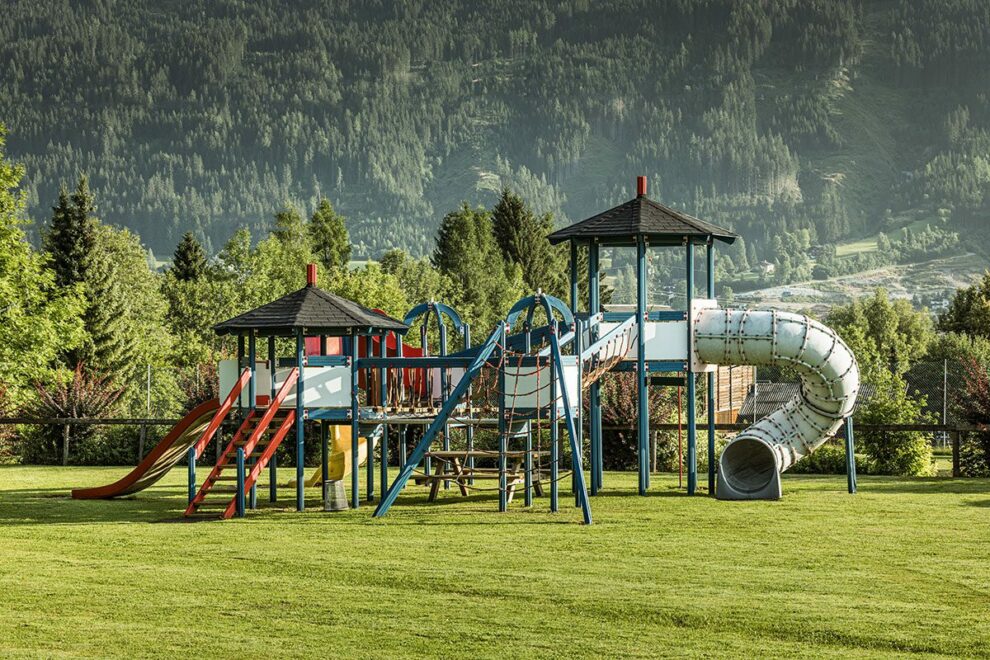Spielplatz, Jugendhotel/Jugendherberge in Radstadt, Salzburg