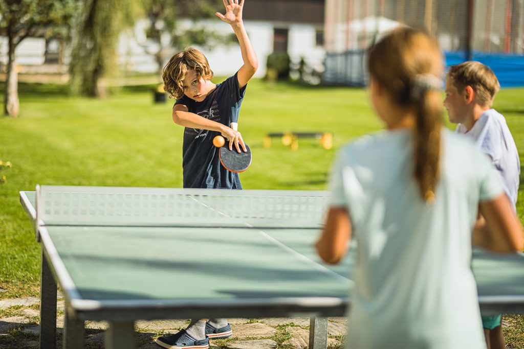 Tischtennis, Jugendhotel/Jugendherberge in Radstadt, Salzburg